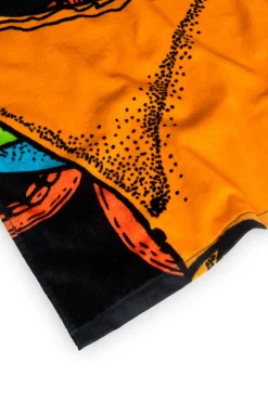 Asciugamano per bambino di colore blu marino con stampa di squali.