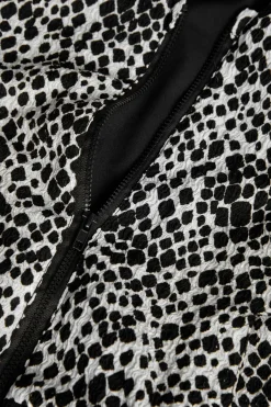 Giacca a maglia per bambina in bianco e nero estampato