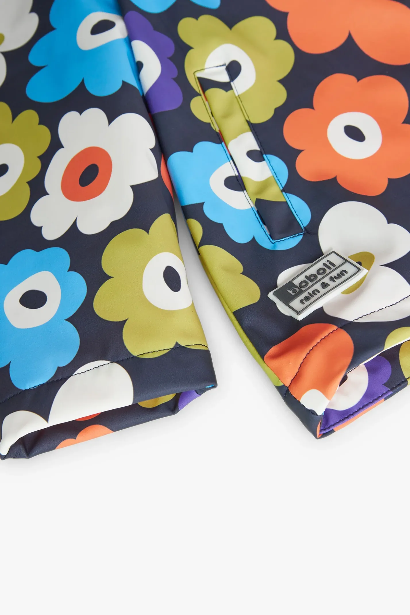 Impermeabile con cappuccio con stampa floreale