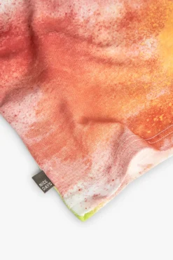 Maglietta a maglia per bambino in colore bianco con stampa a colori.
