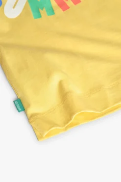 Maglietta a maglia per neonata in giallo