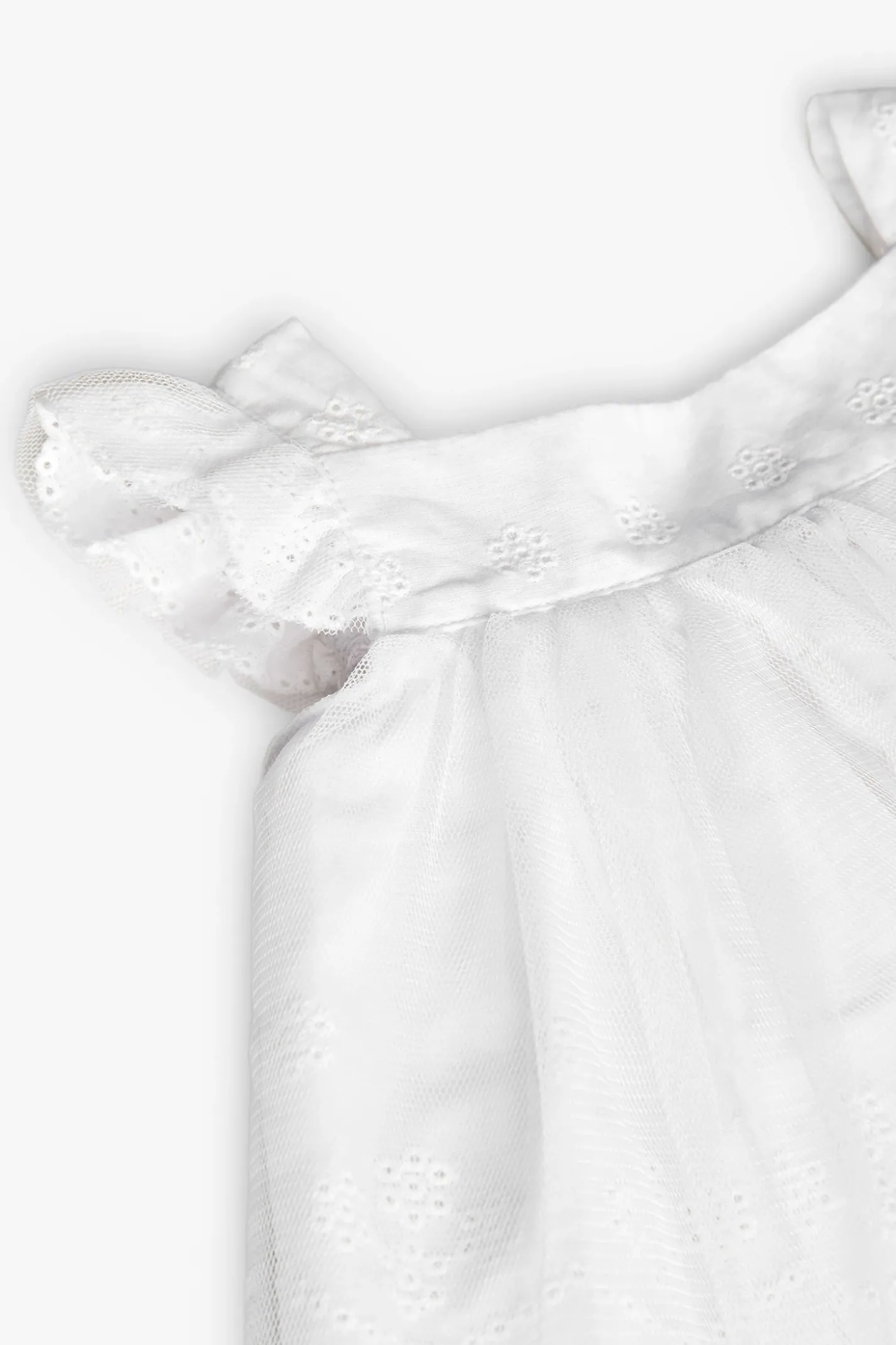 Vestito in popeline per neonata ricamato in colore bianco